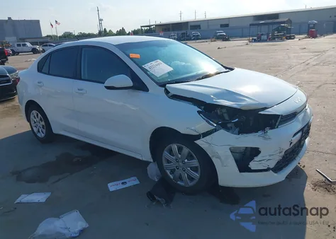2022 Kia Rio S z USA, uszkodzony, nr VIN 3KPA24AD3NE493632